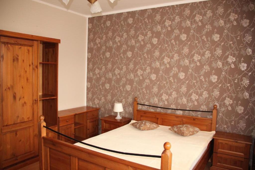 Apartamenty Eka Dom Goscinny 350M Do Plazy 레왈 외부 사진